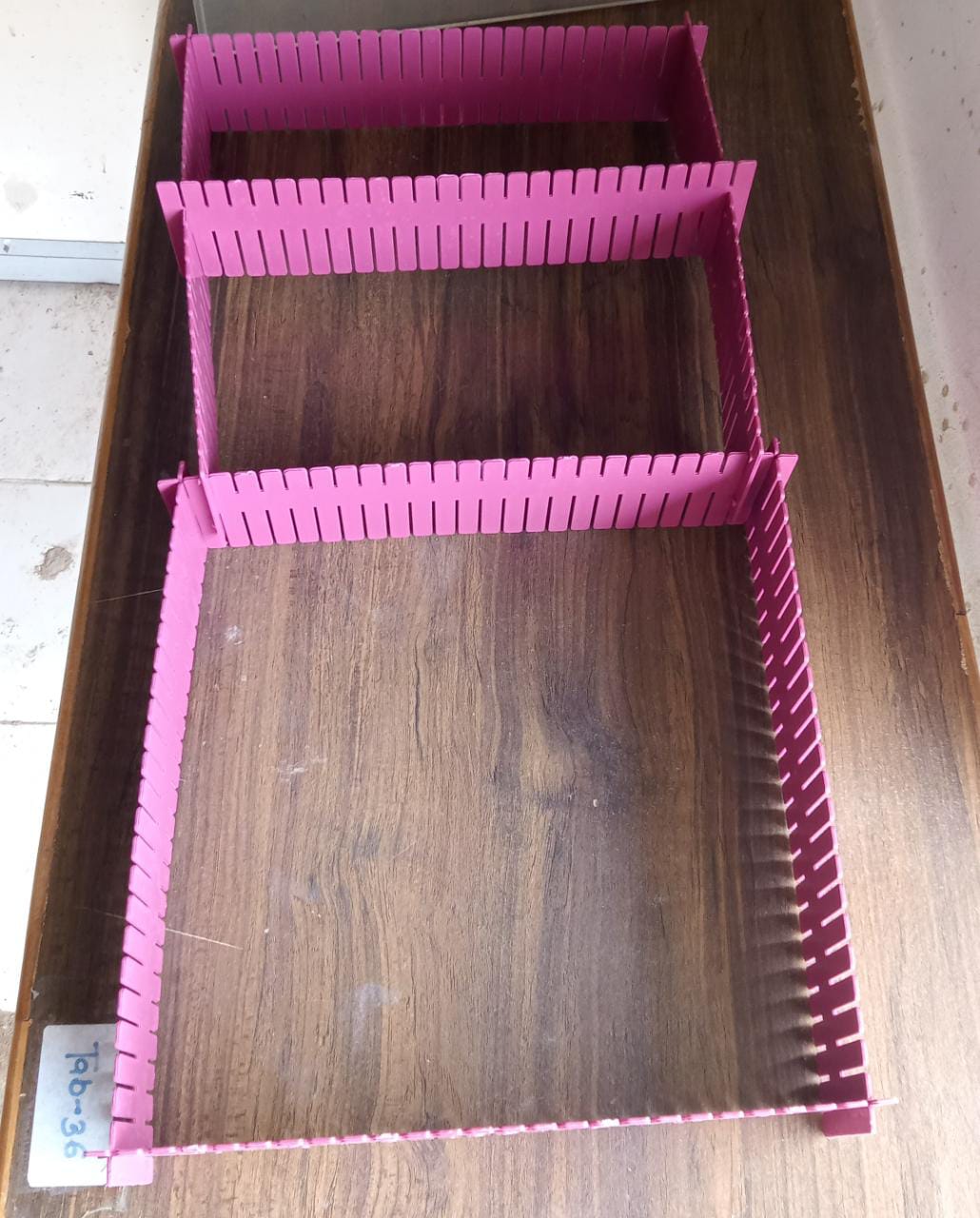 1164 Plastic Adjustable Grid Drawer Dividers Organizers Closet Straps For Home And Kitchen Drawer Use 1164 Plastic Adjustable Grid Drawer Dividers Organizers Closet Straps For Home And Kitchen Drawer Use